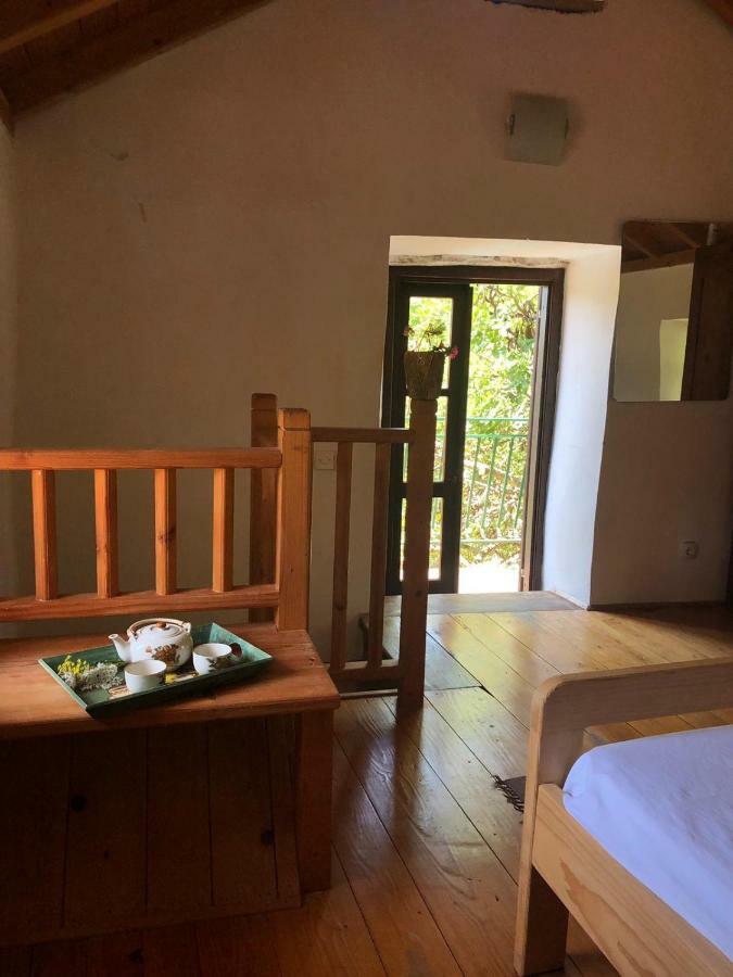Holiday Home Villa Kastel Zrnovo Exteriör bild